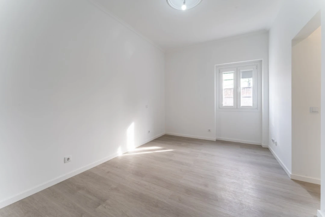 Moradia T4 para Venda em Valado dos Frades Foto 6