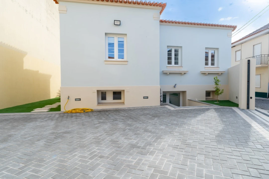 Moradia T4 para Venda em Valado dos Frades Foto 52