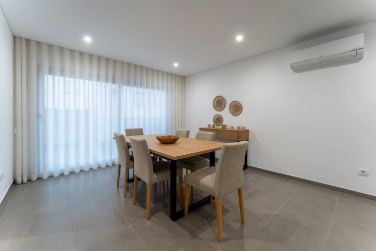 Apartamento T2 para Venda em Nazare Foto 6