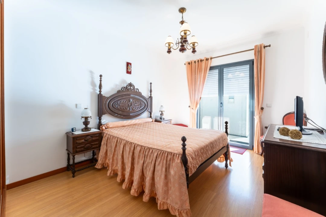 Apartamento T3 para Venda em Nazare Foto 17