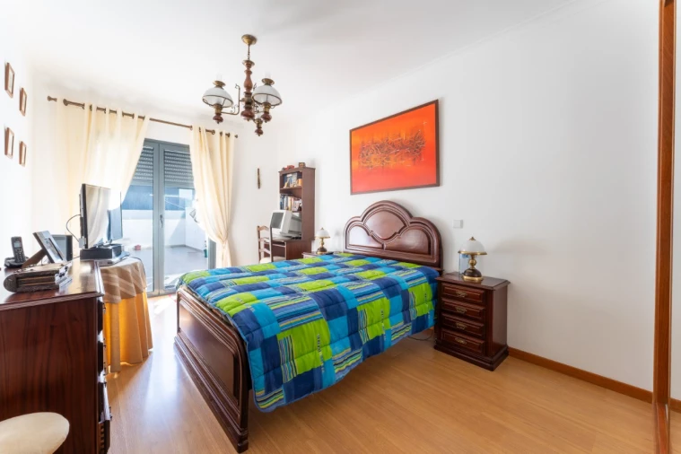 Apartamento T3 para Venda em Nazare Foto 11