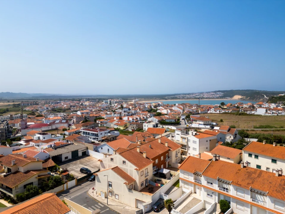 Apartamento T2 para Venda em São Martinho do Porto Foto 24