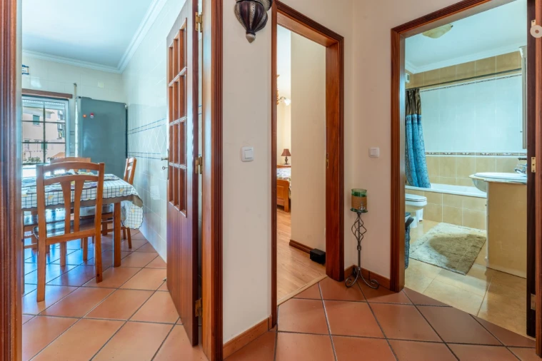 Apartamento T2 para Venda em São Martinho do Porto Foto 13