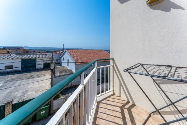 Apartamento T2 para Venda em São Martinho do Porto Foto 9