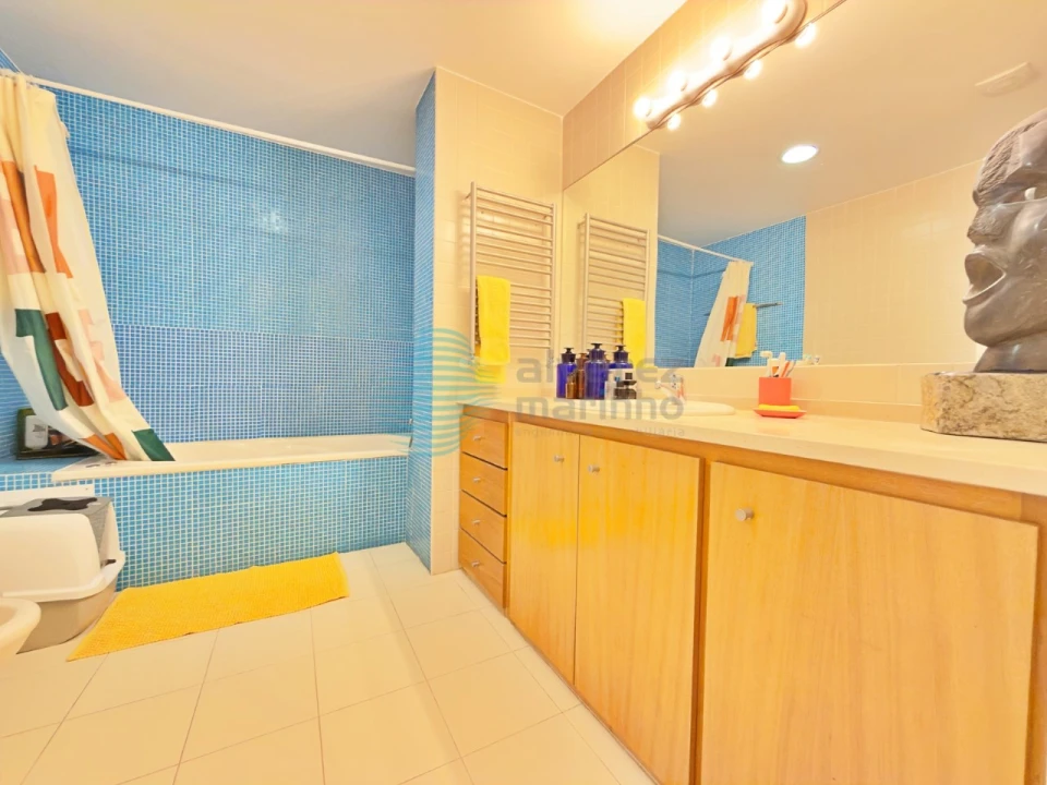 Apartamento T5 para Venda em Santa Maria, São Pedro e Matacães Foto 18