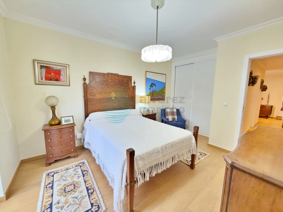 Apartamento T5 para Venda em Santa Maria, São Pedro e Matacães Foto 23