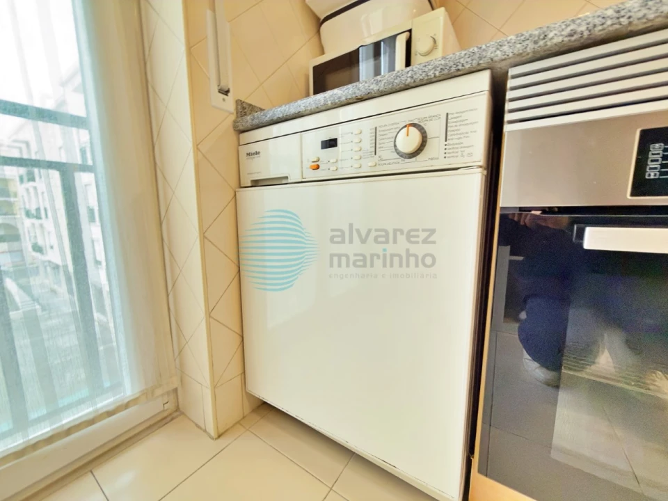 Apartamento T5 para Venda em Santa Maria, São Pedro e Matacães Foto 35