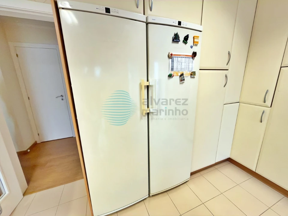 Apartamento T5 para Venda em Santa Maria, São Pedro e Matacães Foto 38