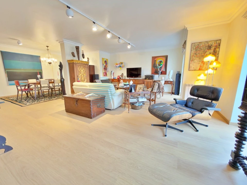 Apartamento T5 para Venda em Santa Maria, São Pedro e Matacães Foto 1