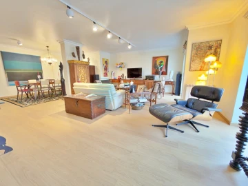 Apartamento T5 para Venda em Santa Maria, São Pedro e Matacães