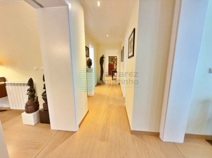 Apartamento T5 para Venda em Santa Maria, São Pedro e Matacães Foto 2