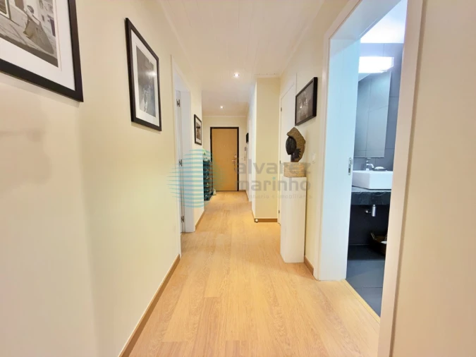 Apartamento T5 para Venda em Santa Maria, São Pedro e Matacães Foto 3