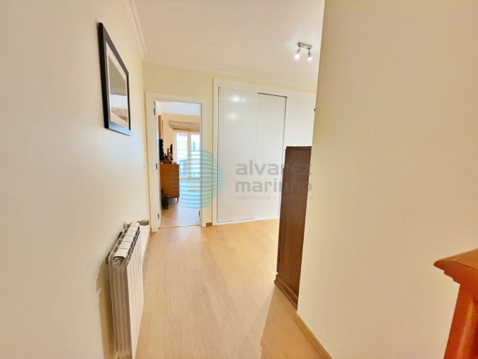 Apartamento T5 para Venda em Santa Maria, São Pedro e Matacães Foto 24