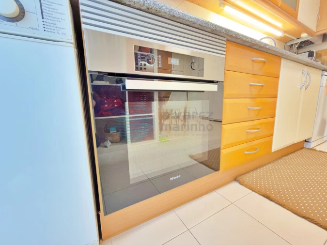 Apartamento T5 para Venda em Santa Maria, São Pedro e Matacães Foto 34