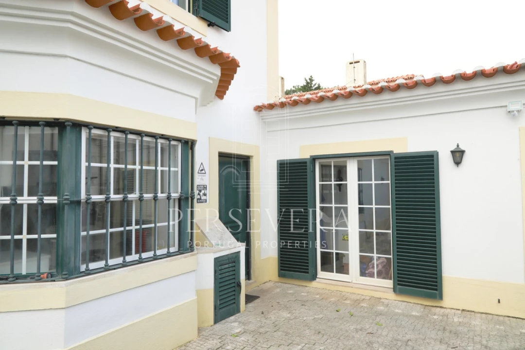 Moradia T5 para Venda em Alcabideche Foto 40