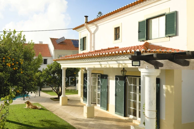 Moradia T5 para Venda em Alcabideche Foto 35