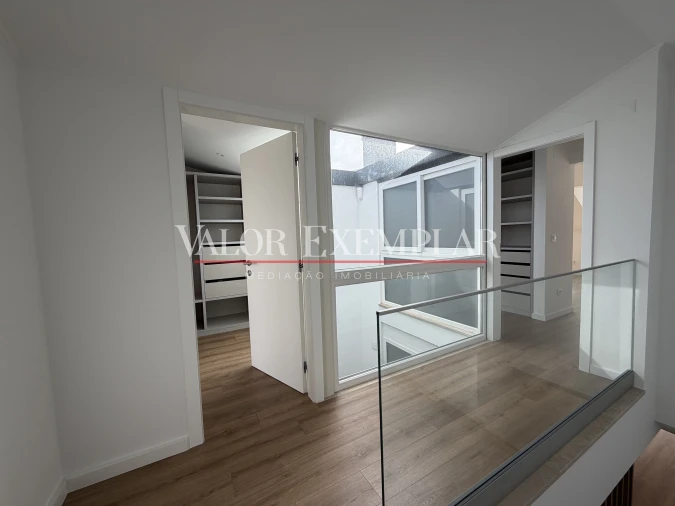 Apartamento T3 para Venda em Alcochete Foto 11