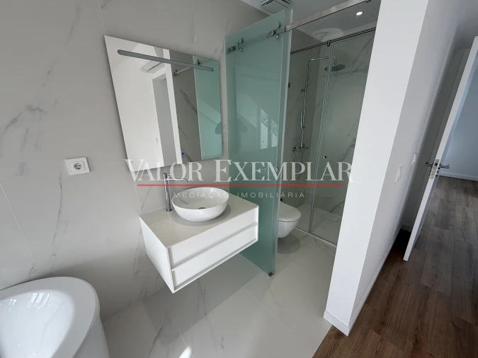 Apartamento T3 para Venda em Alcochete Foto 4