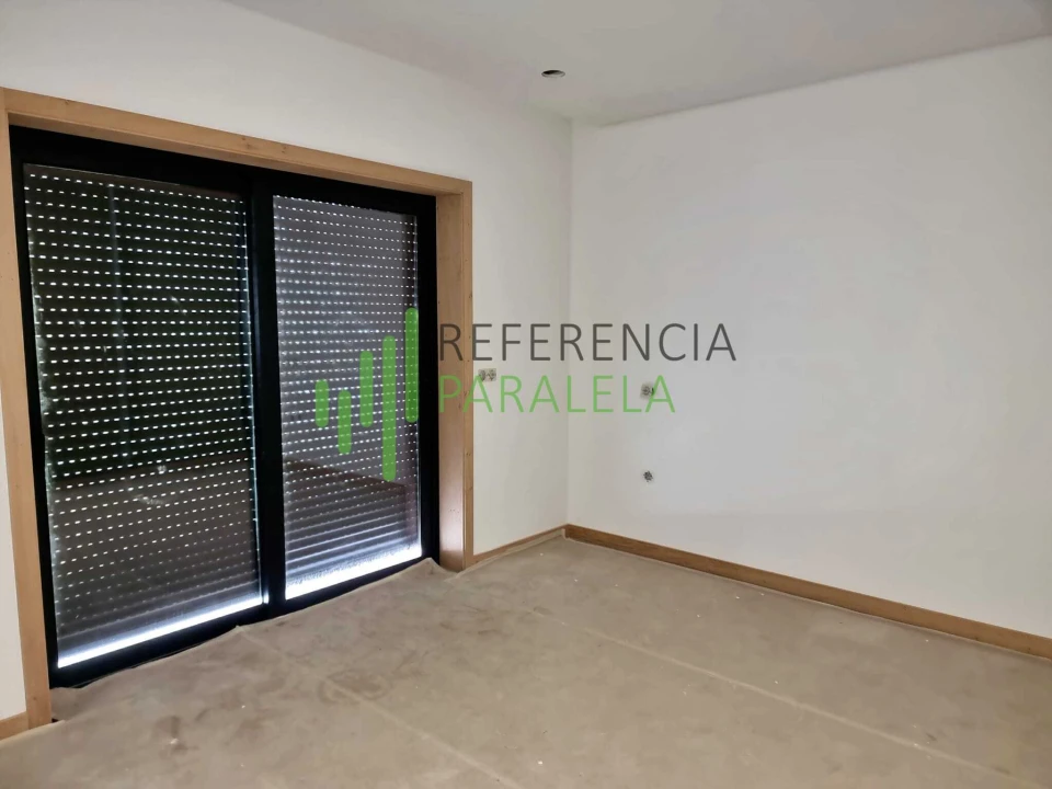 Moradia T3 para Venda em Rates Foto 4