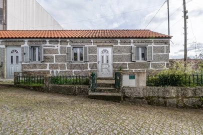 Moradia T2 para Venda em Sande (São Martinho)