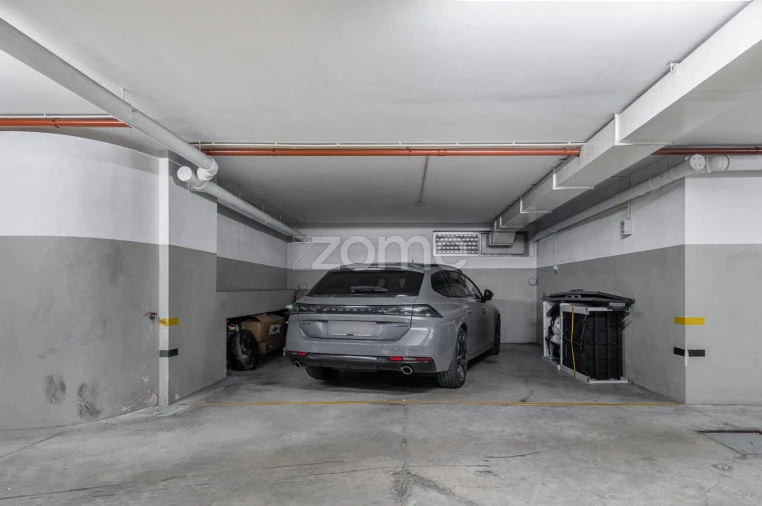 Apartamento T3 para Venda em Castêlo da Maia Foto 23