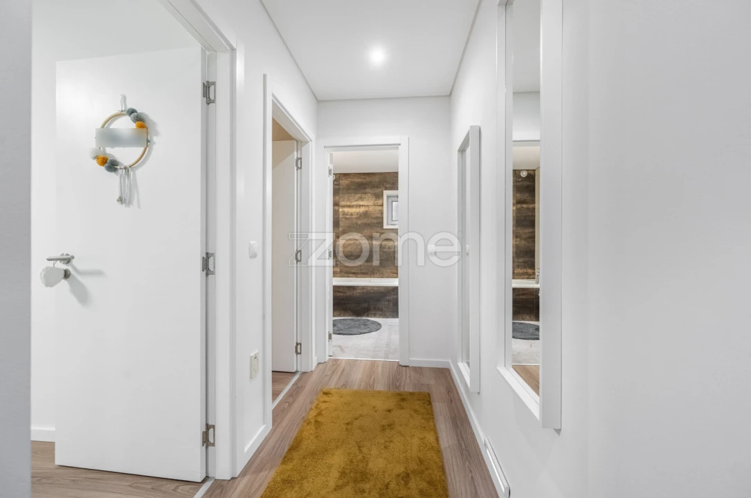 Apartamento T3 para Venda em Castêlo da Maia Foto 13