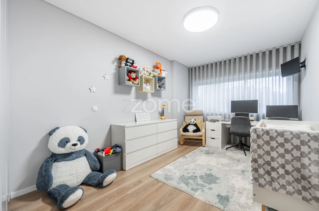 Apartamento T3 para Venda em Castêlo da Maia Foto 14