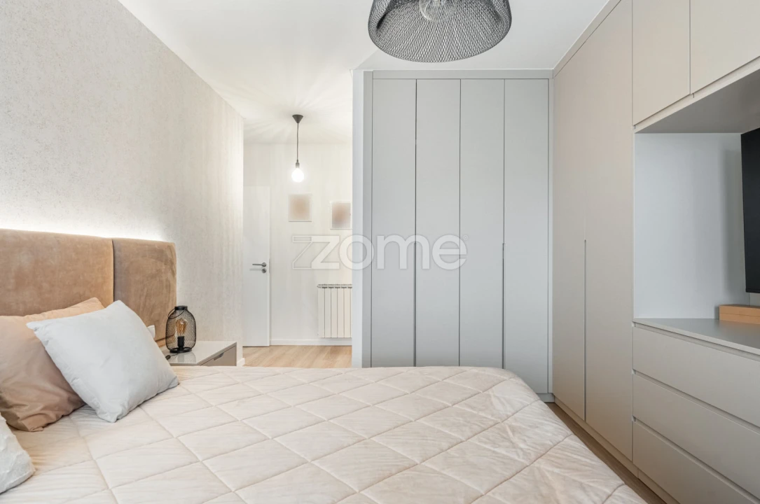 Apartamento T3 para Venda em Castêlo da Maia Foto 22