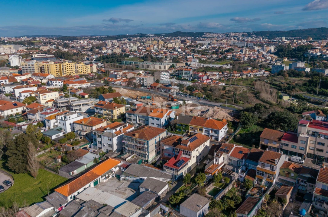 Apartamento T3 para Venda em Campanhã Foto 31