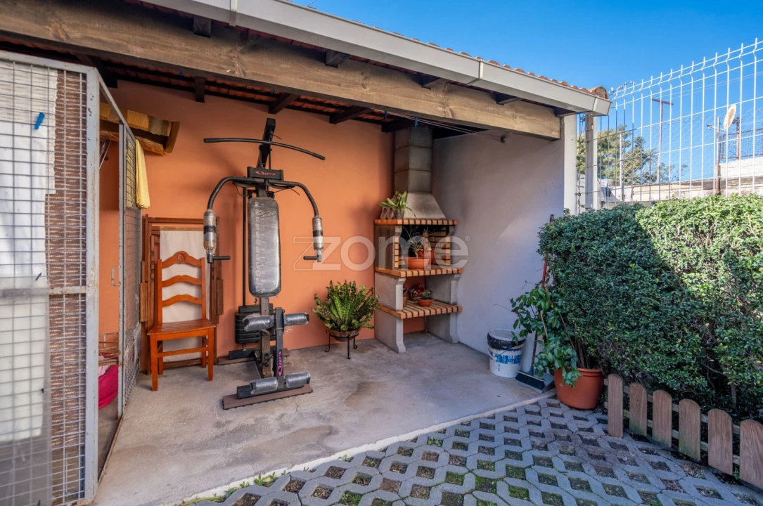 Apartamento T3 para Venda em Campanhã Foto 5