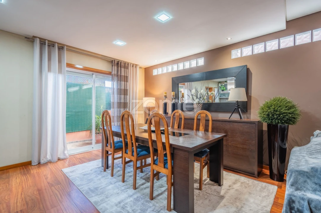 Apartamento T3 para Venda em Campanhã Foto 9