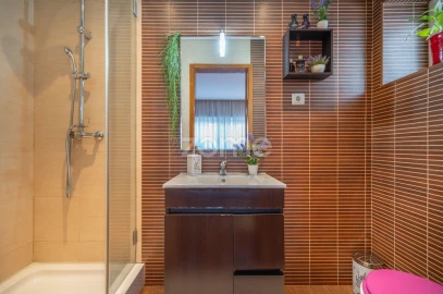 Apartamento T3 para Venda em Campanhã