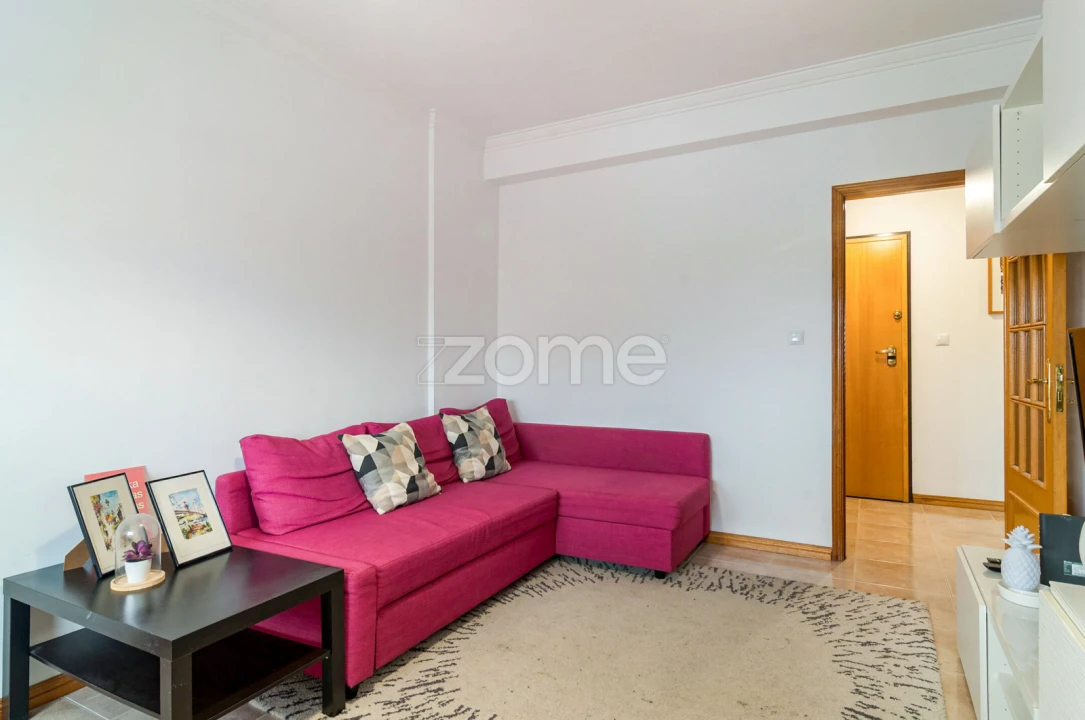 Apartamento T2 para Arrendamento em Cacém e São Marcos Foto 6