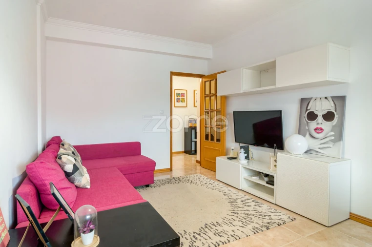 Apartamento T2 para Arrendamento em Cacém e São Marcos Foto 7