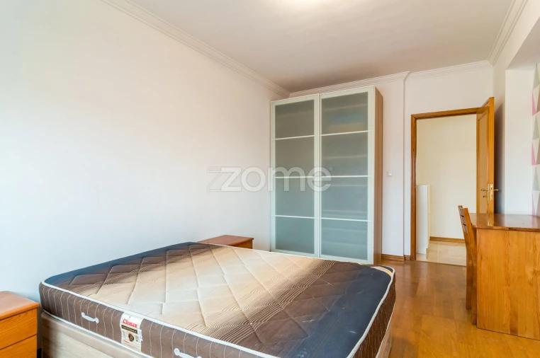 Apartamento T2 para Arrendamento em Cacém e São Marcos Foto 15