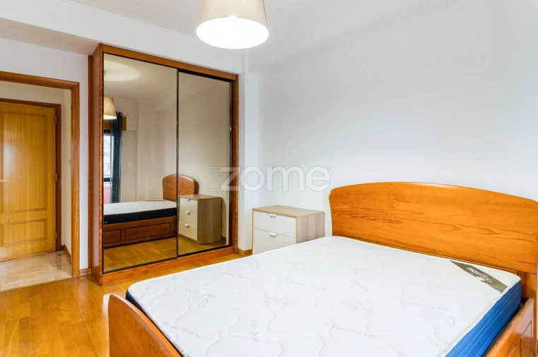 Apartamento T2 para Arrendamento em Cacém e São Marcos Foto 20