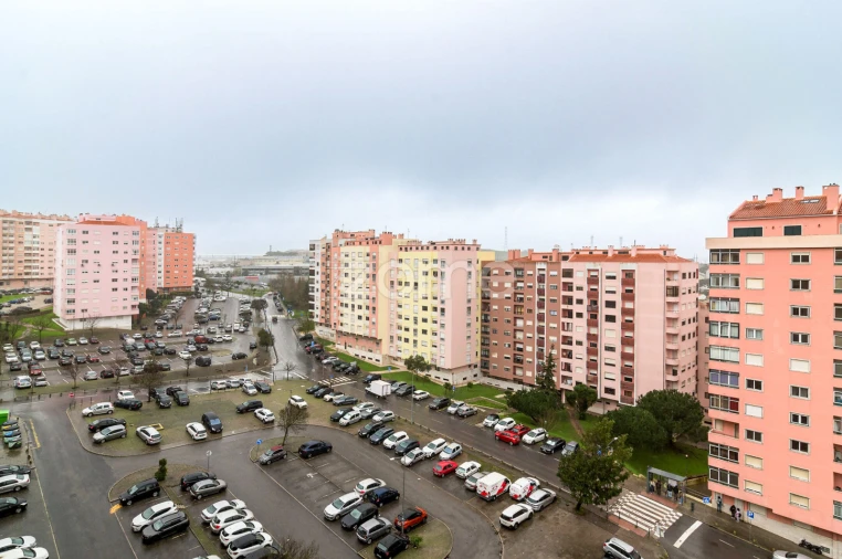 Apartamento T2 para Arrendamento em Cacém e São Marcos Foto 25