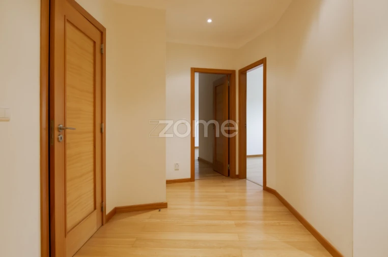 Apartamento T2 para Arrendamento em Oeiras e São Julião da Barra, Paço de Arcos e Caxias Foto 11