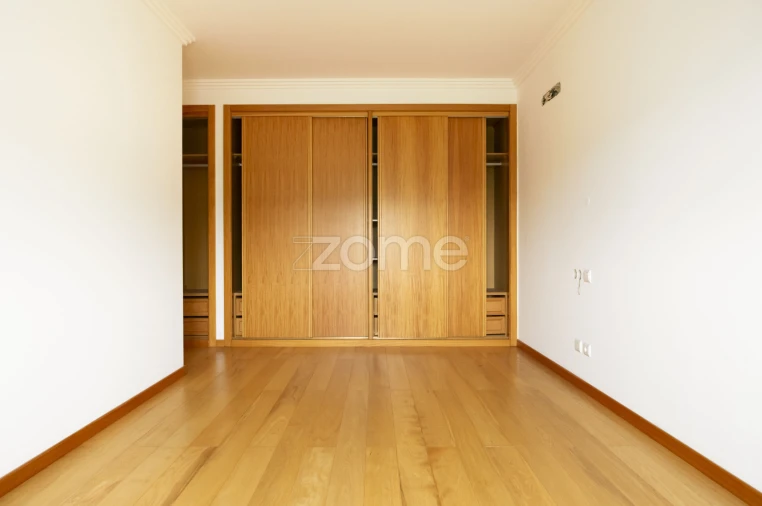 Apartamento T2 para Arrendamento em Oeiras e São Julião da Barra, Paço de Arcos e Caxias Foto 16