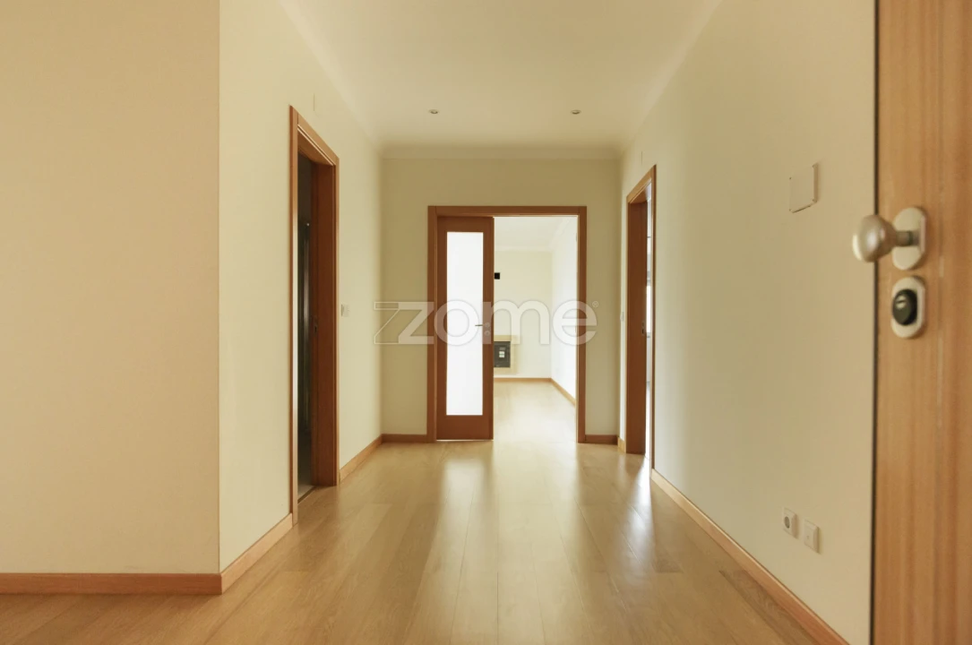 Apartamento T2 para Arrendamento em Oeiras e São Julião da Barra, Paço de Arcos e Caxias Foto 9