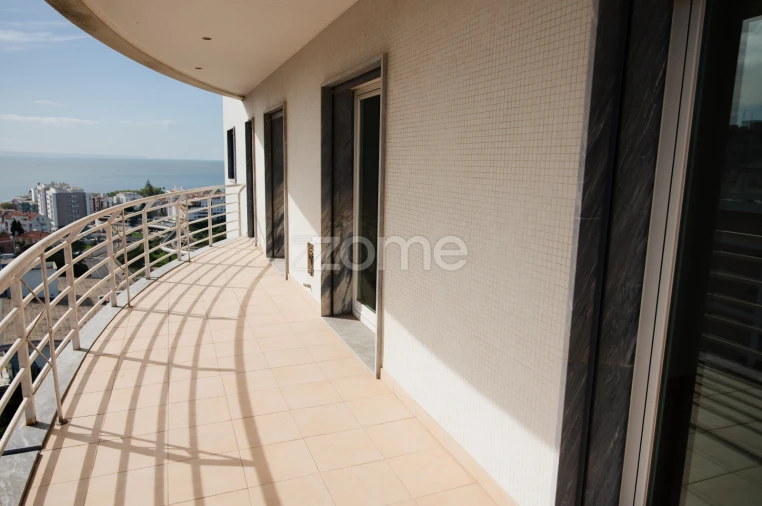 Apartamento T3 para Arrendamento em Oeiras e São Julião da Barra, Paço de Arcos e Caxias Foto 8