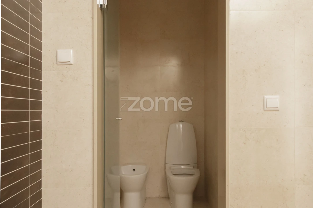 Apartamento T3 para Arrendamento em Oeiras e São Julião da Barra, Paço de Arcos e Caxias Foto 16