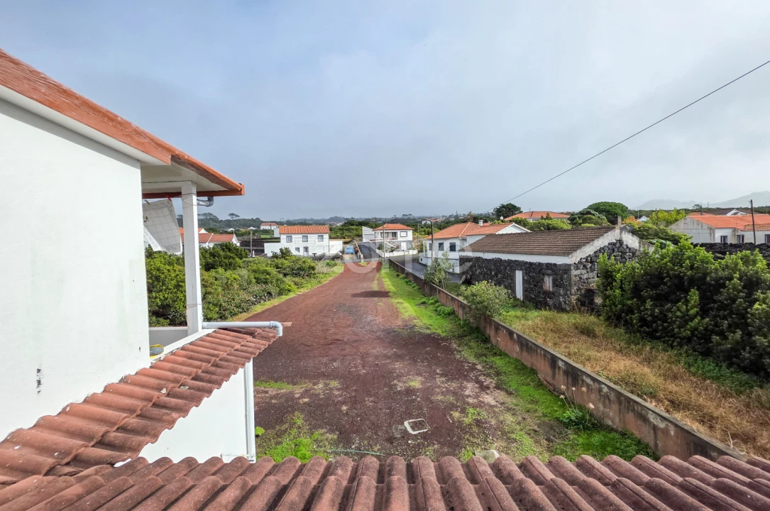 Moradia T4 para Venda em Criação Velha Foto 27