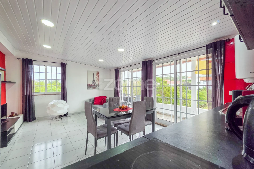 Moradia T4 para Venda em Criação Velha Foto 5