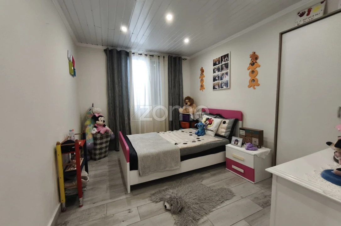 Moradia T3 para Venda em Fajã de Baixo Foto 10