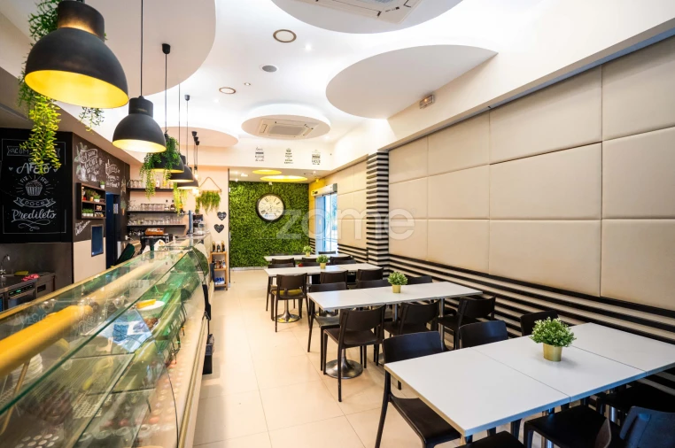 Negócio para Venda em Algés, Linda-A-Velha e Cruz Quebrada-Dafundo Foto 11