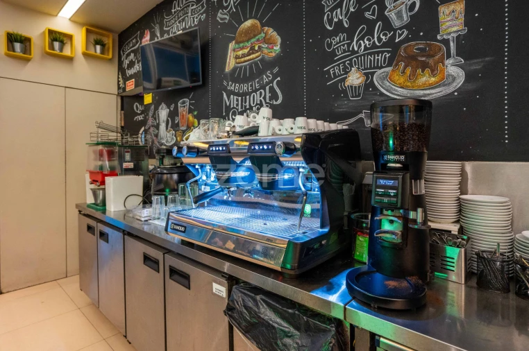 Negócio para Venda em Algés, Linda-A-Velha e Cruz Quebrada-Dafundo Foto 15