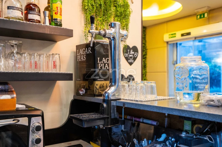 Negócio para Venda em Algés, Linda-A-Velha e Cruz Quebrada-Dafundo Foto 16