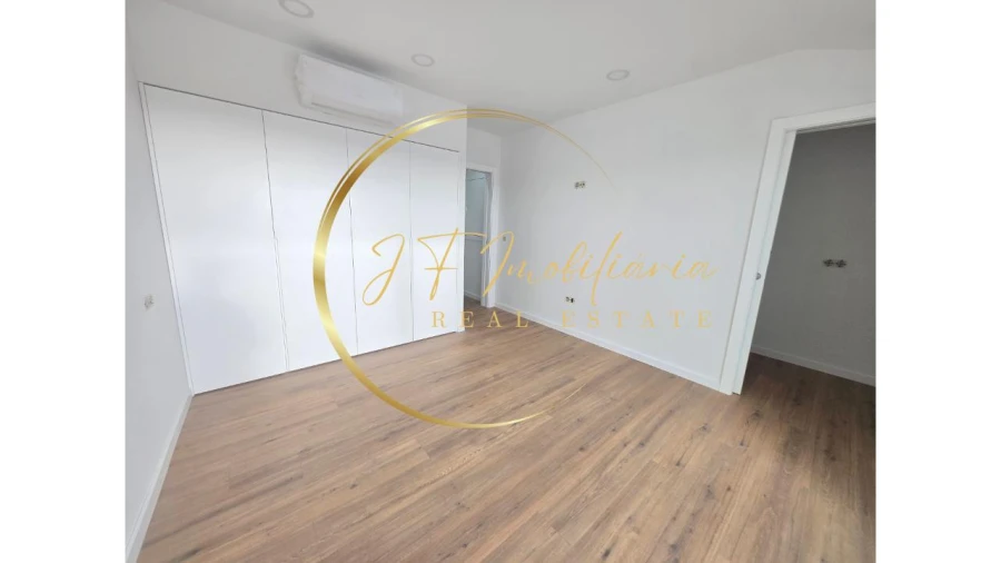 Apartamento T2 para Venda em Gafanha da Nazaré Foto 18