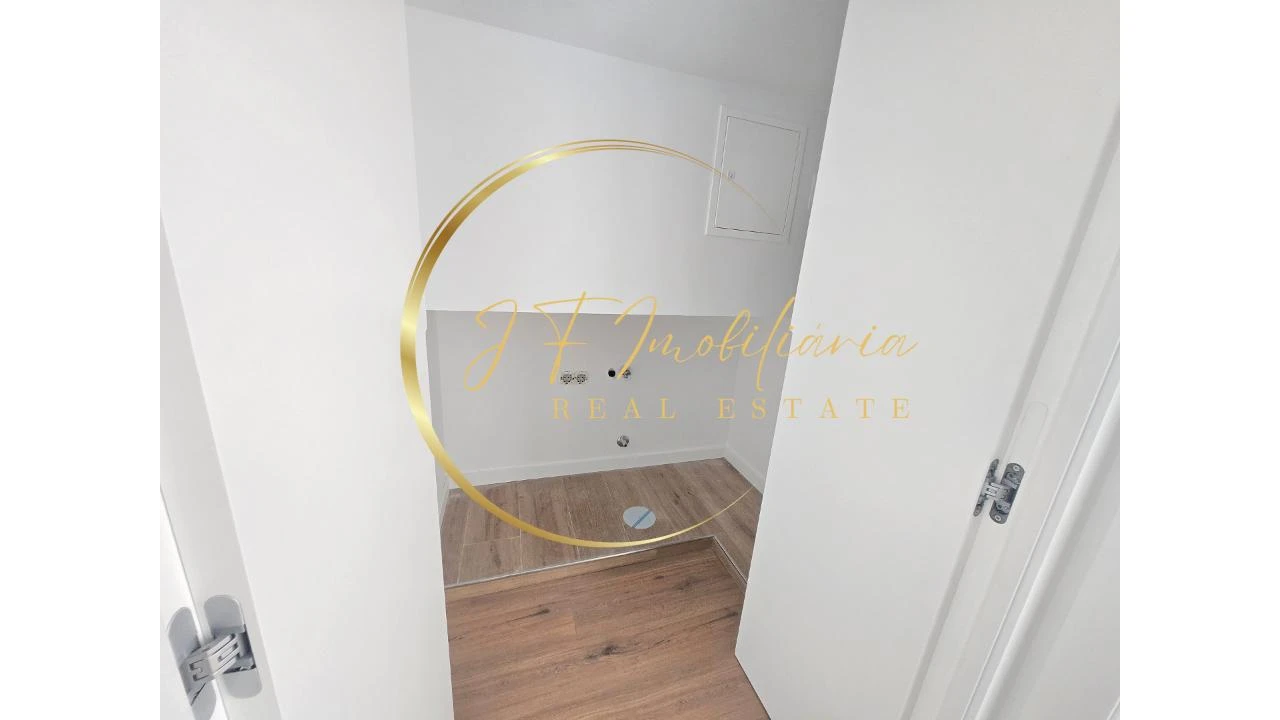 Apartamento T2 para Venda em Gafanha da Nazaré Foto 16